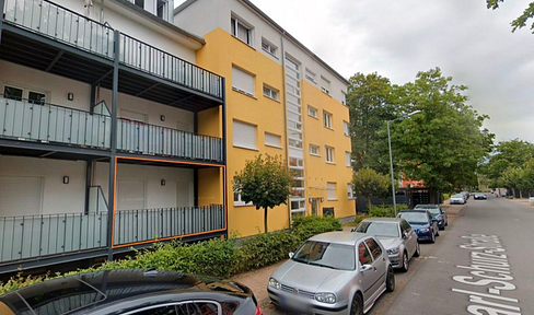 Bald frei werdende 2,5ZI-EG-Wohnung mit  Garten, Balkon und Carport