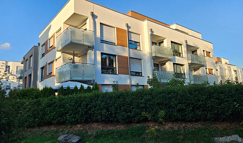 Accessible 3-room apartment with high-quality finishes and a southwest-facing balcony.