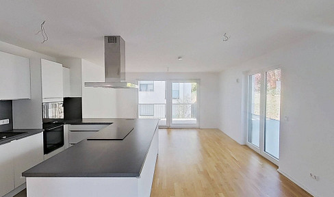 Modern 4-room apartment with a balcony and a bathroom with natural light.