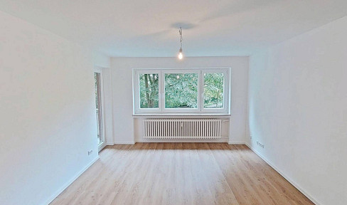 Studio apartment with balcony in Lübeck-Buntekuh.