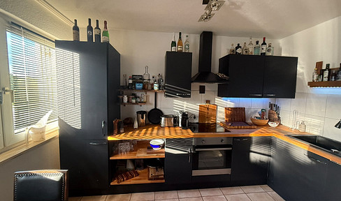 Beautiful 3-room penthouse apartment in Duisburg-Buchholz.