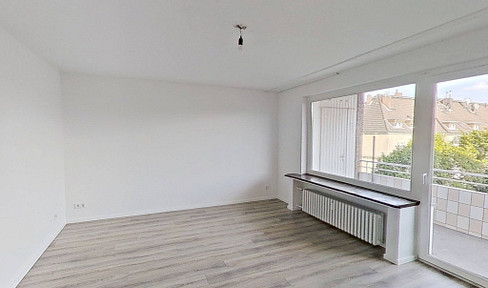 Modern konzipiertes 3-Zi.-Apartment mit BALKON und Wannenbad in Duisburg-Marxloh