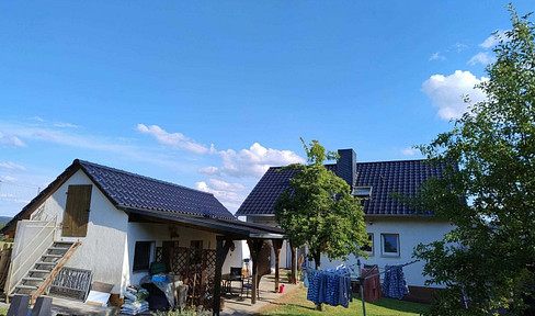 Neuhaus a. Rennweg, EFH + ELW