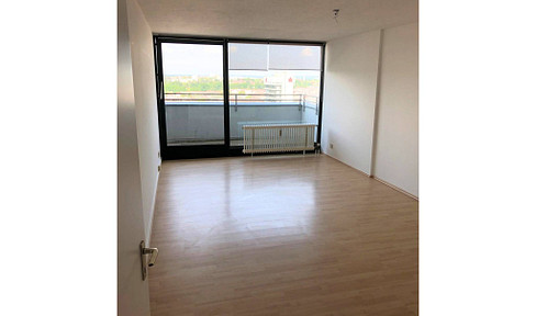 2-Zi.-Whg. mit EBK & Balkon inkl. Fernblick über Fürth