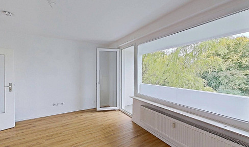 Helle 3-Zimmer-Wohnung mit BALKON und Blick ins Grüne