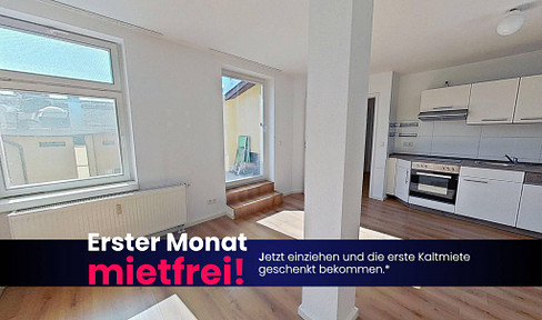 Enjoy peaceful living on the top floor: 2 rooms with a balcony – we'll even give you one month of rent free to get you started!