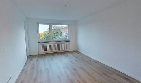Modern 3-room apartment with a south-facing balcony in Neumünster.
