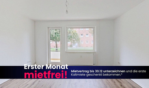 1 NKM FREI: Bright 3-room apartment with BALCONY and bathtub.