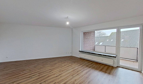 Große 2-Zimmer-Wohnung mit EBK und Wannenbad in fußläufiger Nähe zur Förde
