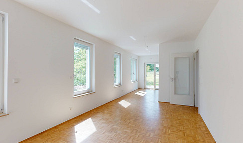Lichtdurchflutete 3-Zi.-Whg. mit Terrasse, EBK, HWR, u.v.m. im Neubauquartier ELISA