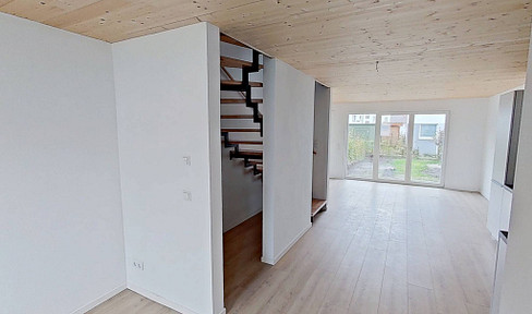 Reihenhaus-Neubau mit 4 Zimmern, EBK, Terrasse und Garten in grüner und ruhiger Wohnlage