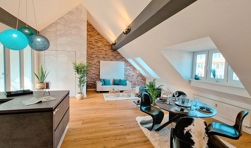 Attic space located between the Composers' Quarter, Winterhude, and Uhlenhorst neighborhoods.