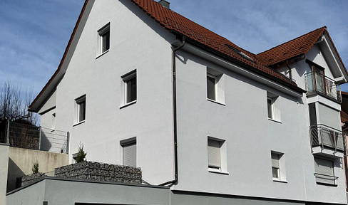 Lucky find: Beautiful, bright, 2.5-room apartment in Königsbach-Stein.