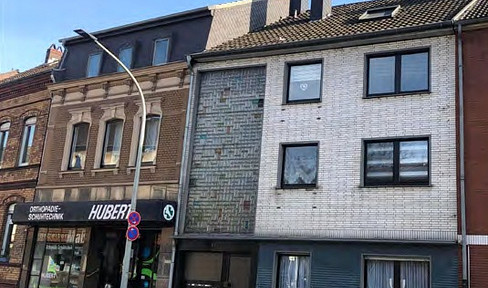 Commission-free: Multi-family house with a large south-facing garden – ideal for owner-occupiers and investors.