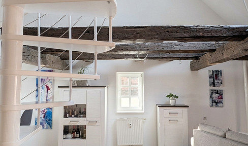 Sanierte 140qm Maisonette Wohnung - Provisionsfrei