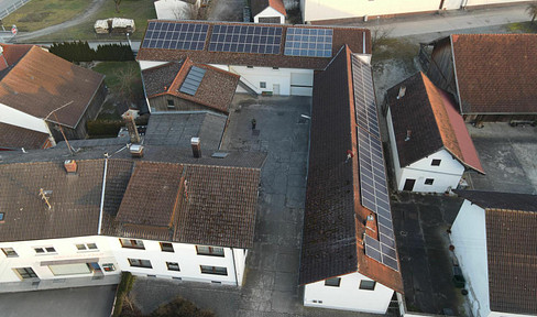 Hofstelle-Haus mit Ausbaupotenzial bis 15WE - Provisionsfrei