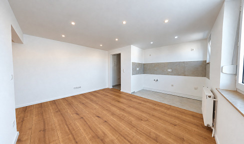 Provisionsfrei | Bezugsfrei | Renovierte 3-Zi-Wohnung in 91074 Herzogenaurach