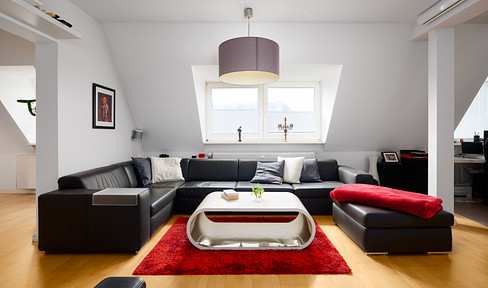 Living above the rooftops of Kiel, with a rooftop terrace.