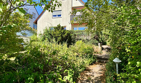 Naturidyll mitten in Bernhausen mit großem Garten