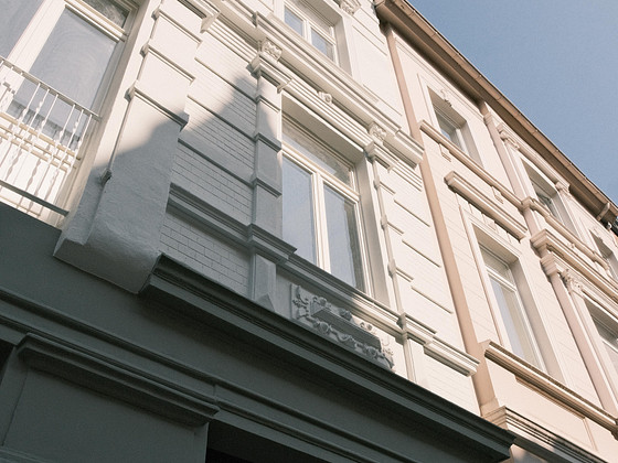 5-room apartment with the character of a detached house in a refurbished listed building