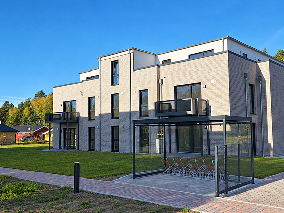 Erstbezug: Moderne Wohnung im Staffelgeschoss und Dachterrasse sowie energieeffizientem Wohnkomfort