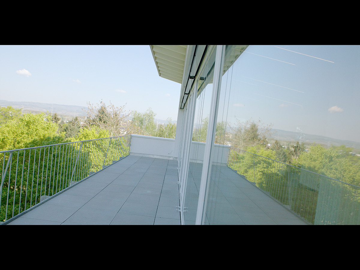 Grüne Oase am De-La-Roche-Park Mainz. Das smarte Wohnloft mit 100-plus m² freut sich auf Sie!