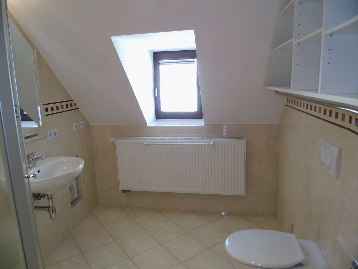 Exclusiv und stilvoll wohnen in Stadtvilla / hochwertige 4 - 5 Raum Terrassenwohnung – Görlitz – Vorschaubild 13
