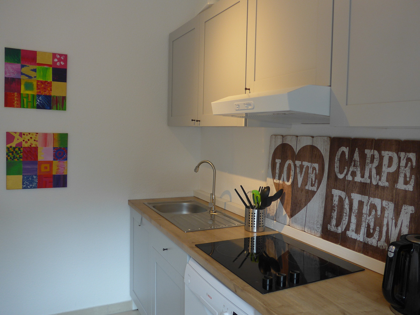 Schöne helle Single-Wohnung, großer Balkon mit Blick ins Grüne; gute Verkehrsanbindungen! – Düsseldorf(Mörsenbroich) – Vorschaubild 7