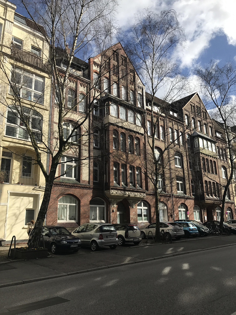 Schöne 3 Zimmer Wohnung in Holtenauer Straße in denkmalgeschütztem Haus mit weißer EBK – Holtenauer Straße 240, 24106 Kiel(Wik) – Vorschaubild 3