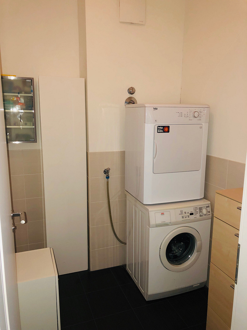 Moderne & exklusive Stadtwohnung mit Einbauküche & großer sonniger Loggia in schöner Parkanlage – Am Provinopark 9B, 86153 Augsburg(Innenstadt) – Vorschaubild 8