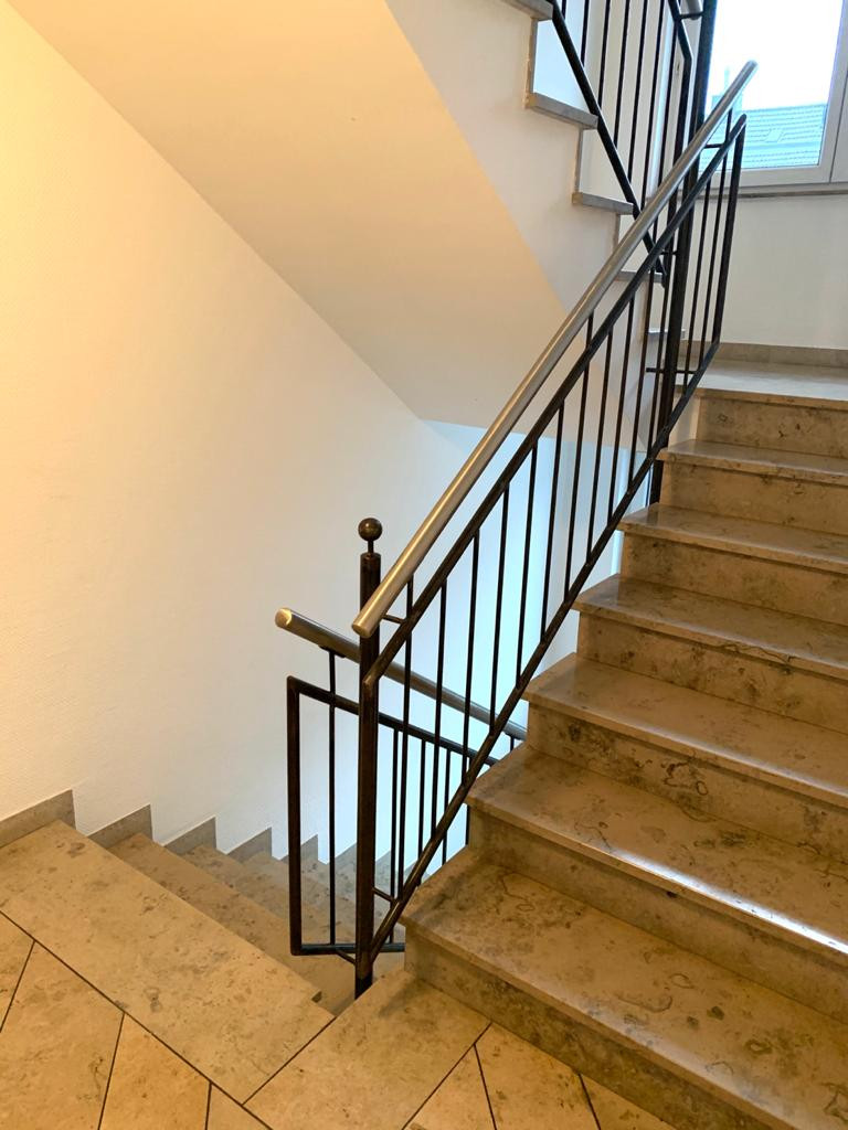 D-Gerresheim: Modernisierte 3 Zi. Wohnung mit großem Süd-Balkon und Aufzug in gefragter Lage – Düsseldorf(Gerresheim) – Vorschaubild 3