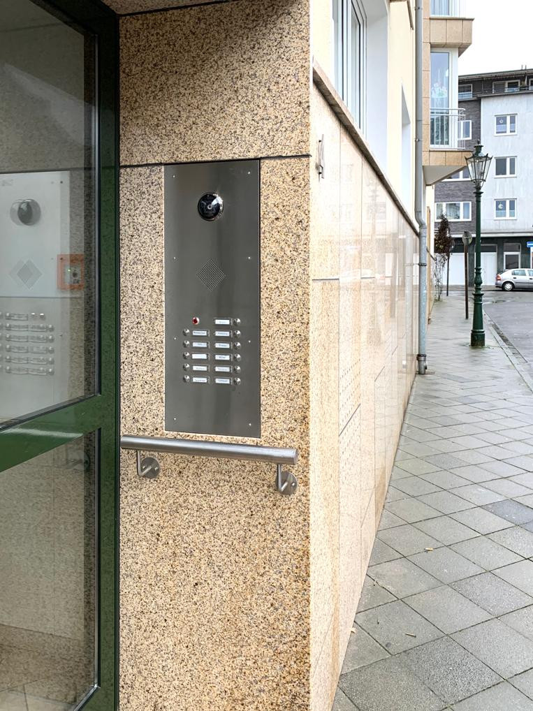 D-Gerresheim: Modernisierte 3 Zi. Wohnung mit großem Süd-Balkon und Aufzug in gefragter Lage – Düsseldorf(Gerresheim) – Vorschaubild 2