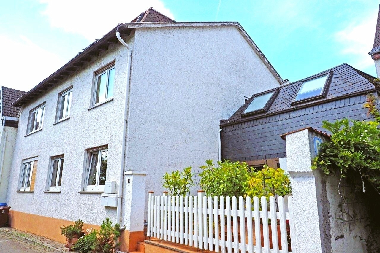 Dachgeschosswohnung mit Dachterrasse und Rheinblick – 65347 Eltville-Hattenheim(Hattenheim) – Vorschaubild 8