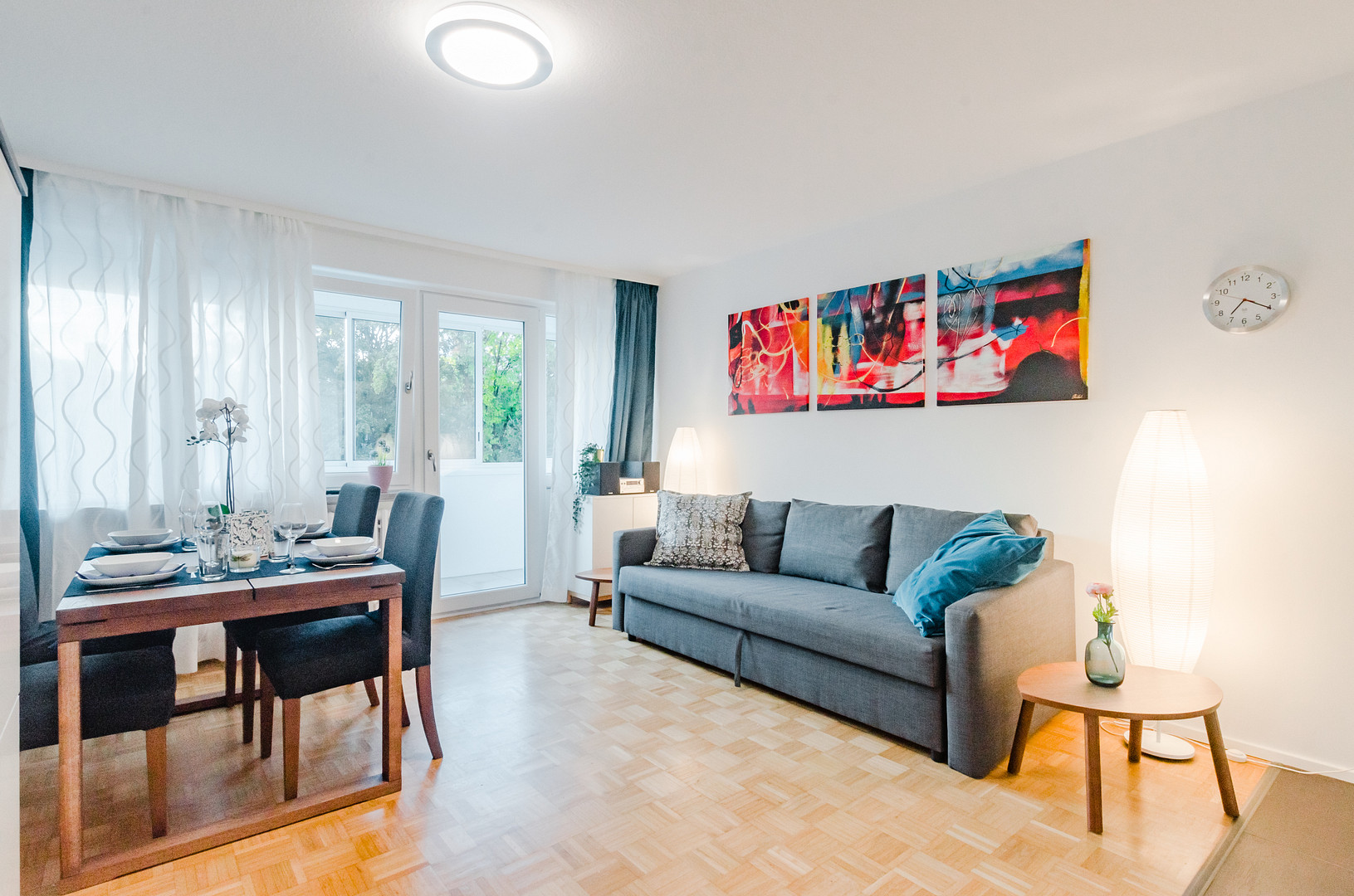 Stylishe & lichtdurchflutete 4-Zi-Wohnung in München-Giesing! Top eingerichtet inkl. Internet & TV! – Weissenseestr. 95, 81539 München(Obergiesing) – Vorschaubild 2