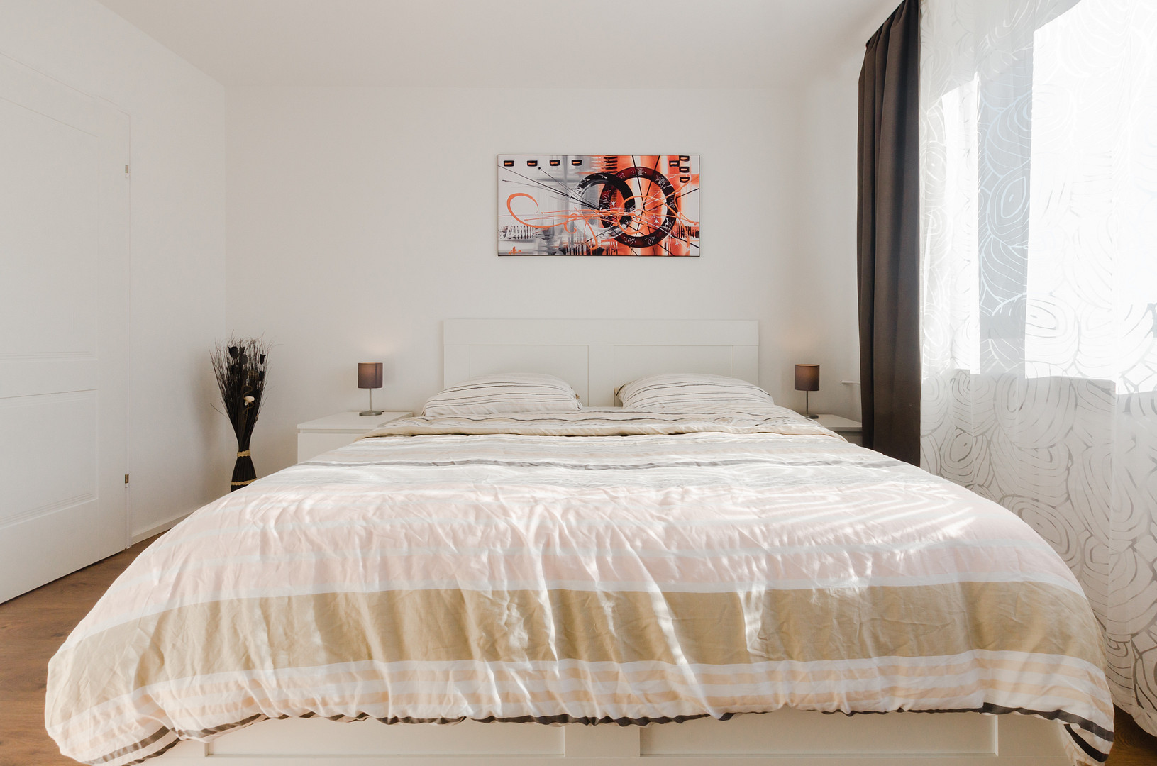 Stylishe & lichtdurchflutete 4-Zi-Wohnung in München-Giesing! Top eingerichtet inkl. Internet & TV! – Weissenseestr. 95, 81539 München(Obergiesing) – Vorschaubild 5