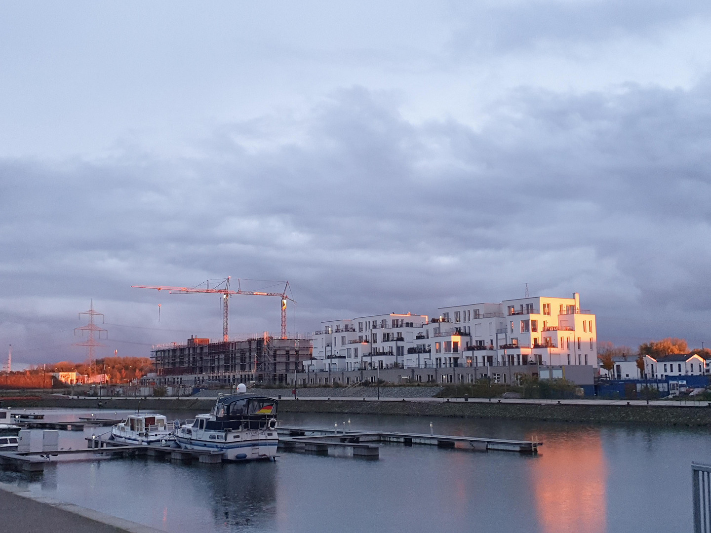 Wohnung im Bau, stadtnah im Hafenquartier Graf Bismark mit Balkon am Yachthafen/Kanal für 2 Personen – Johannes Rau Alle 34, 45889 Stadtteil Graf Bismark in Gelsenkirchen(Gelsenkirchen) – Vorschaubild 50