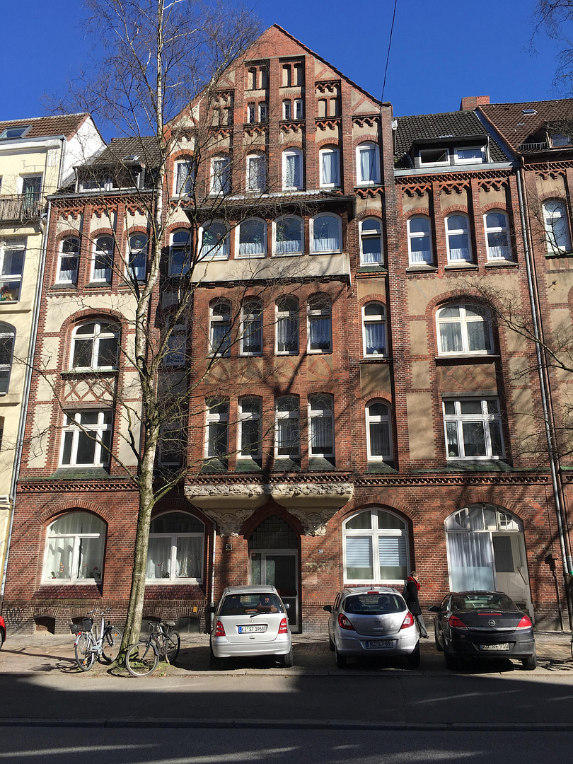 Schöne 3 Zimmer Wohnung in Holtenauer Straße in denkmalgeschütztem Haus mit weißer EBK – Holtenauer Straße 240, 24106 Kiel(Wik) – Vorschaubild 19