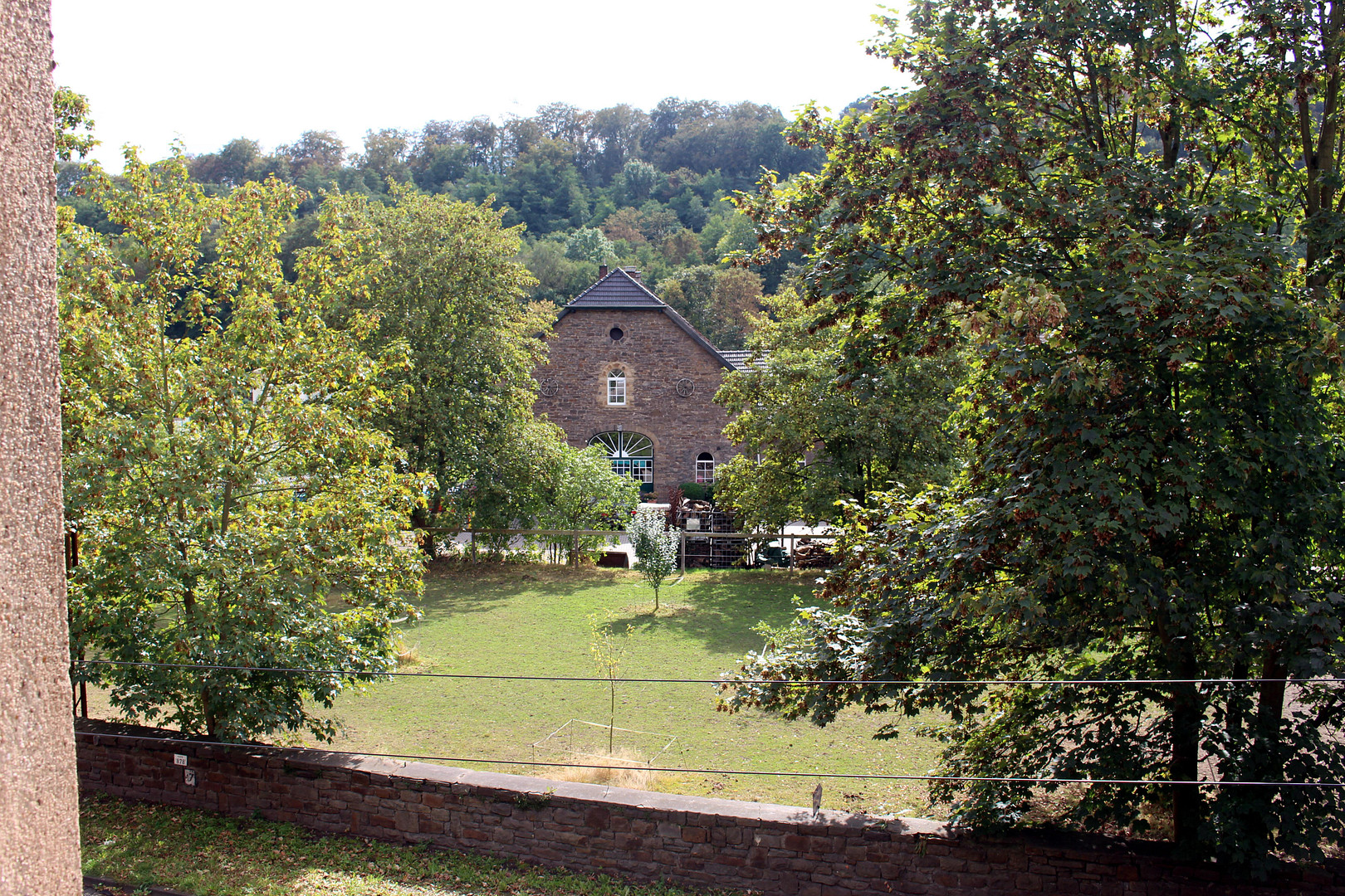 2,5-R.-Wohnung im Natursteinhaus in grüner Lage – Essen – Vorschaubild 10