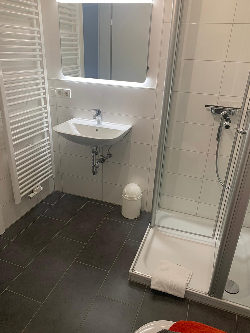 NEUBAU - 1OG - Maisonettewohnung „Luisa“ - möblierte 2 Zimmer mit Balkon, groß, hell in Wü/Lengfeld – Laurentiusstr. 22, 97076 Würzburg(Lengfeld) – Vorschaubild 5