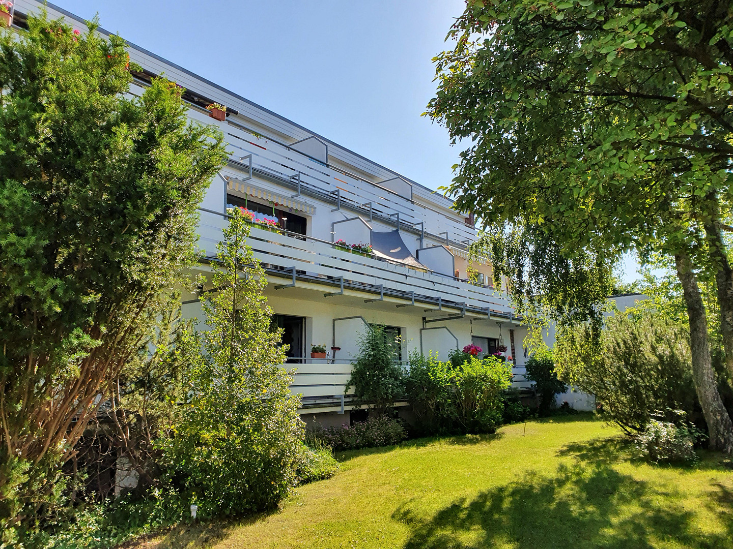 Property thumbnail 9