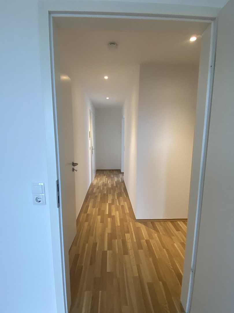 Sonnige Penthousewohnung mit Küche - 3 ZKB mit Terrasse, Keller und 2 x Stellplatz – Renettenstr. 2, 60435 Frankfurt(Preungesheim) – Vorschaubild 20