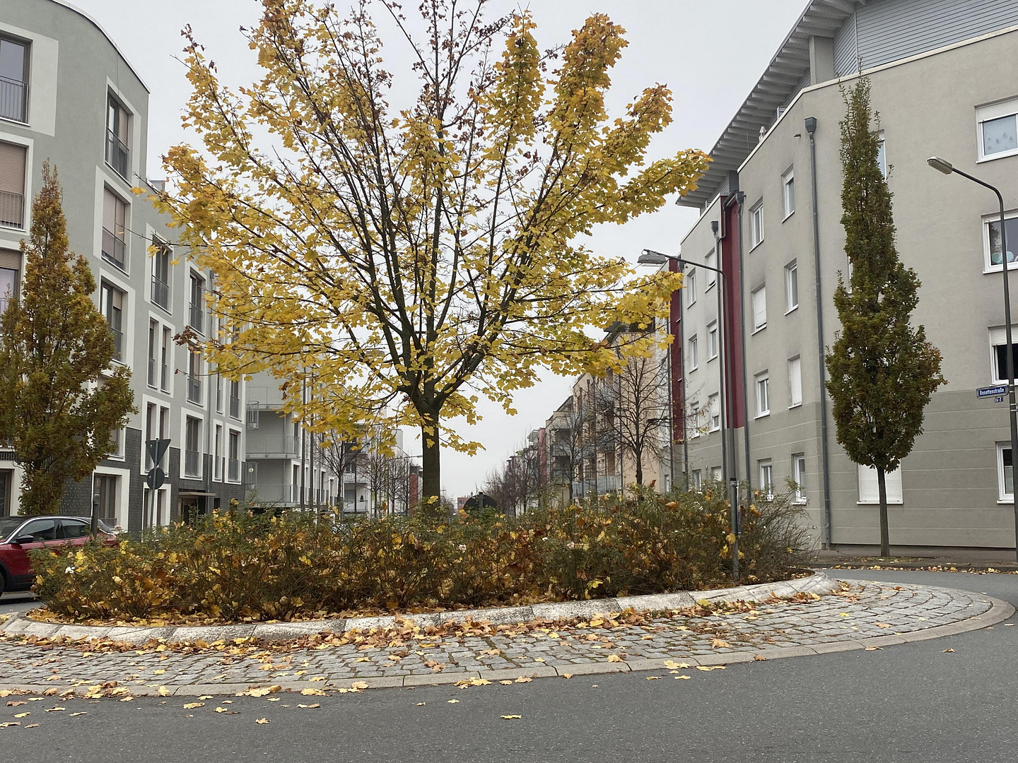 Sonnige Penthousewohnung mit Küche - 3 ZKB mit Terrasse, Keller und 2 x Stellplatz – Renettenstr. 2, 60435 Frankfurt(Preungesheim) – Vorschaubild 48