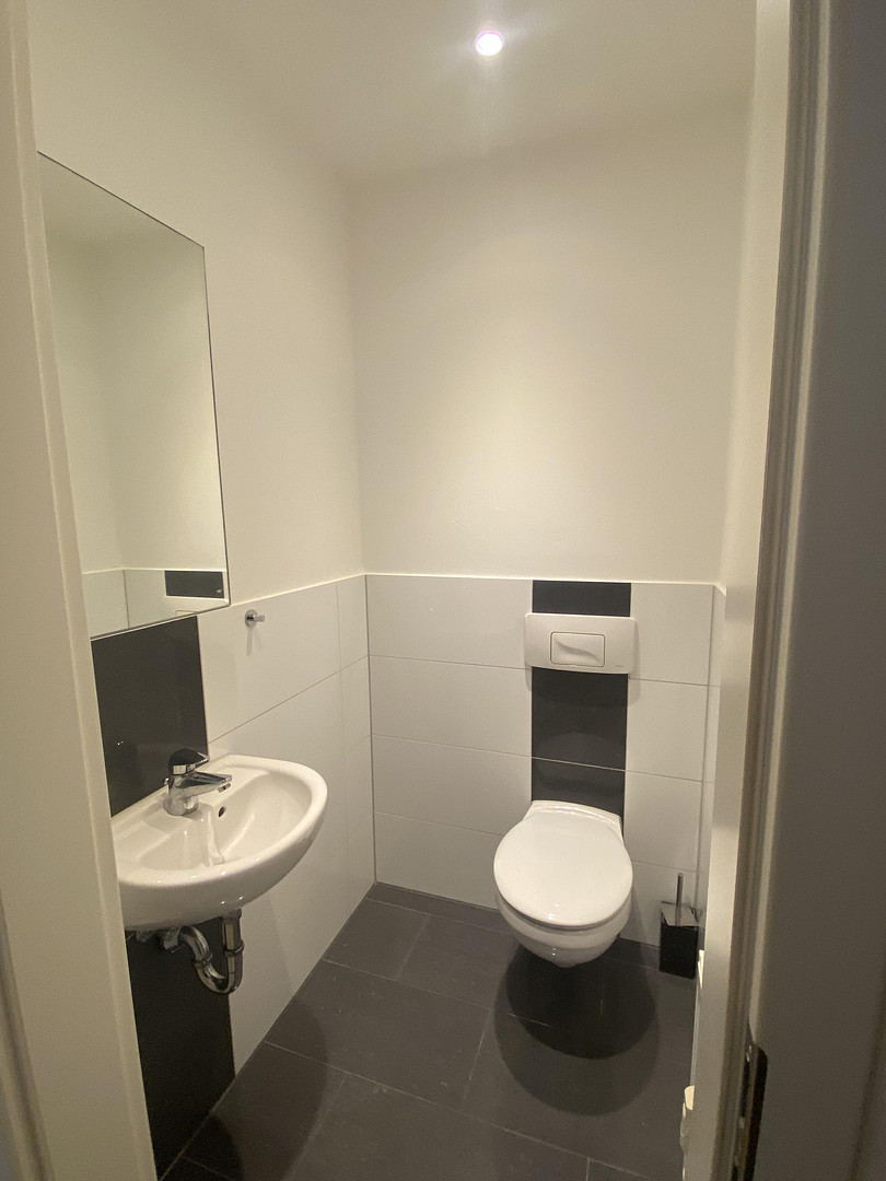 Sonnige Penthousewohnung mit Küche - 3 ZKB mit Terrasse, Keller und 2 x Stellplatz – Renettenstr. 2, 60435 Frankfurt(Preungesheim) – Vorschaubild 14