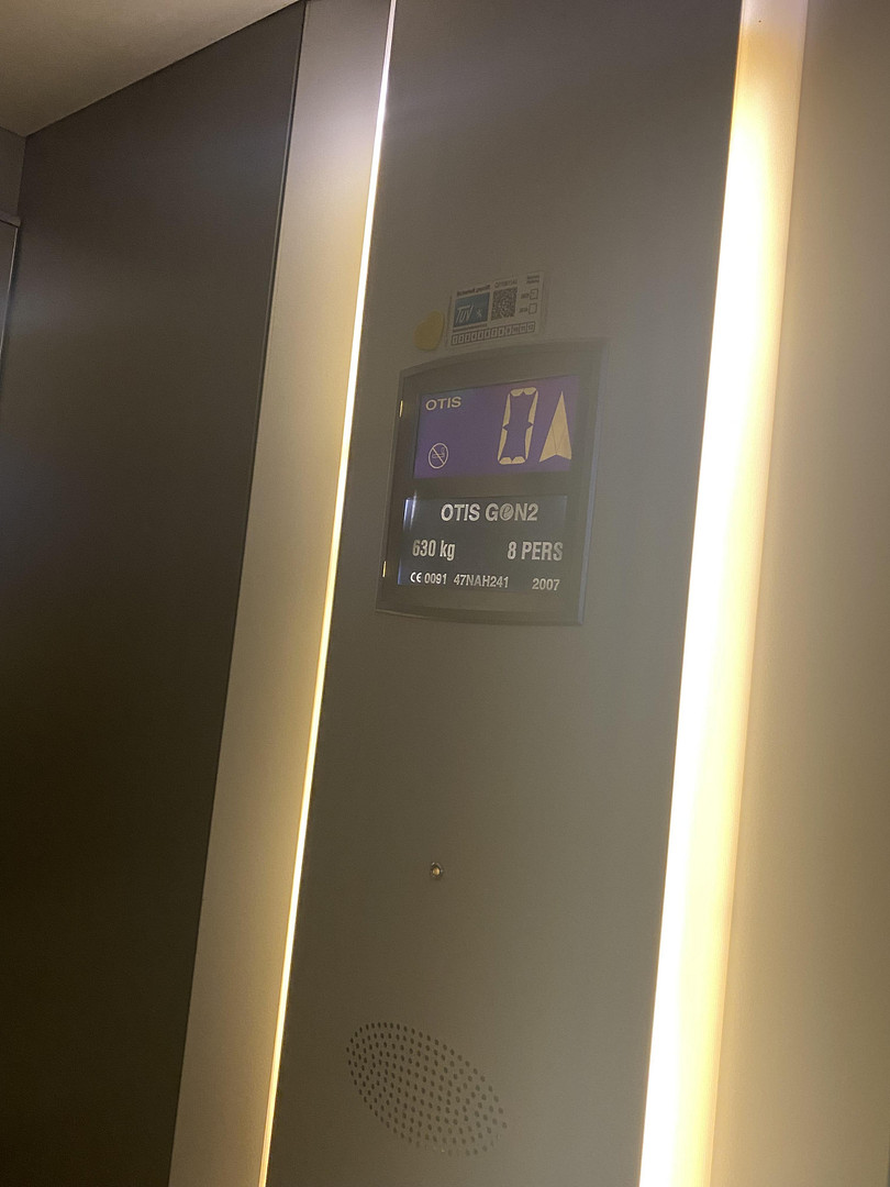 Sonnige Penthousewohnung mit Küche - 3 ZKB mit Terrasse, Keller und 2 x Stellplatz – Renettenstr. 2, 60435 Frankfurt(Preungesheim) – Vorschaubild 10