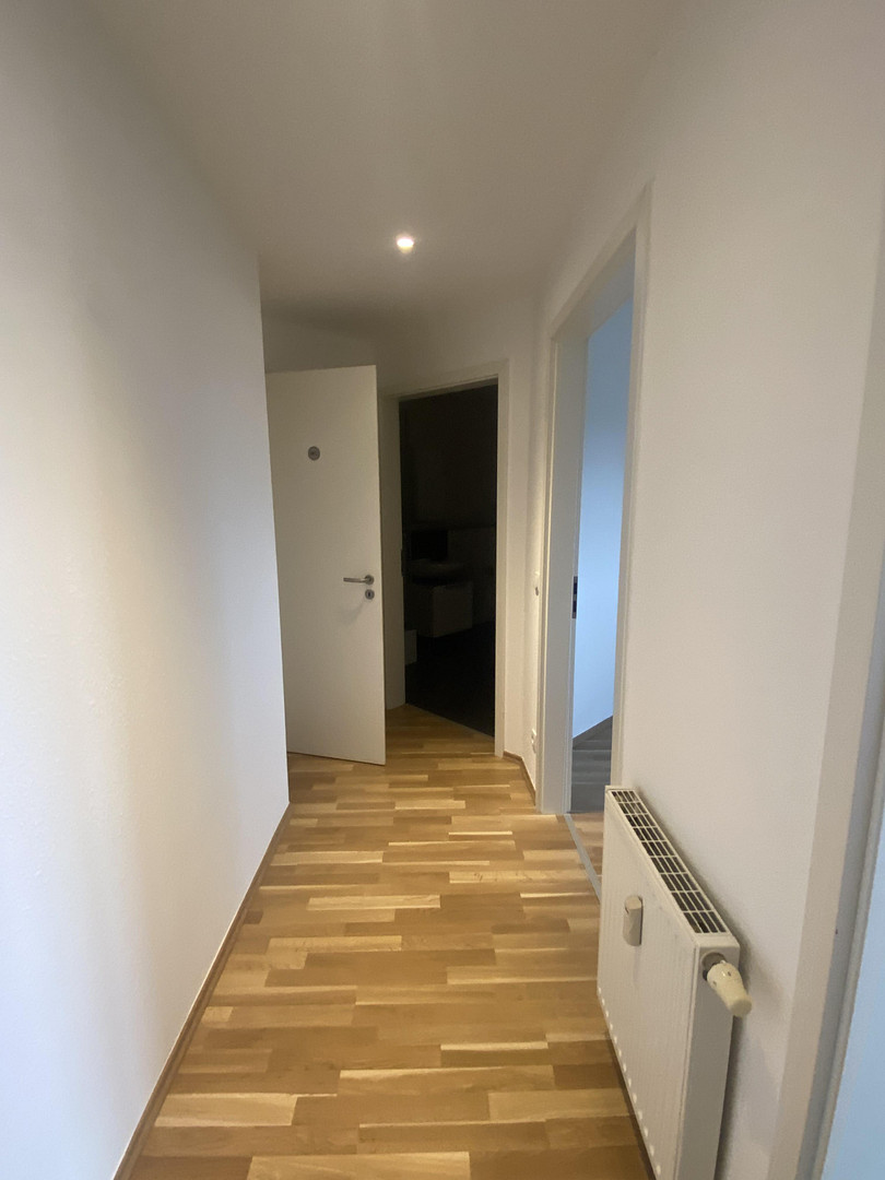 Sonnige Penthousewohnung mit Küche - 3 ZKB mit Terrasse, Keller und 2 x Stellplatz – Renettenstr. 2, 60435 Frankfurt(Preungesheim) – Vorschaubild 19