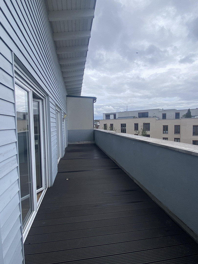 Sonnige Penthousewohnung mit Küche - 3 ZKB mit Terrasse, Keller und 2 x Stellplatz – Renettenstr. 2, 60435 Frankfurt(Preungesheim) – Vorschaubild 35