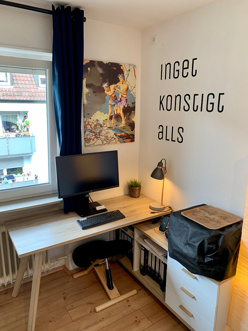 Schöne, helle 2-Zimmerwohnung mit Einbauküche in Stuttgart-Mitte – Foto 12