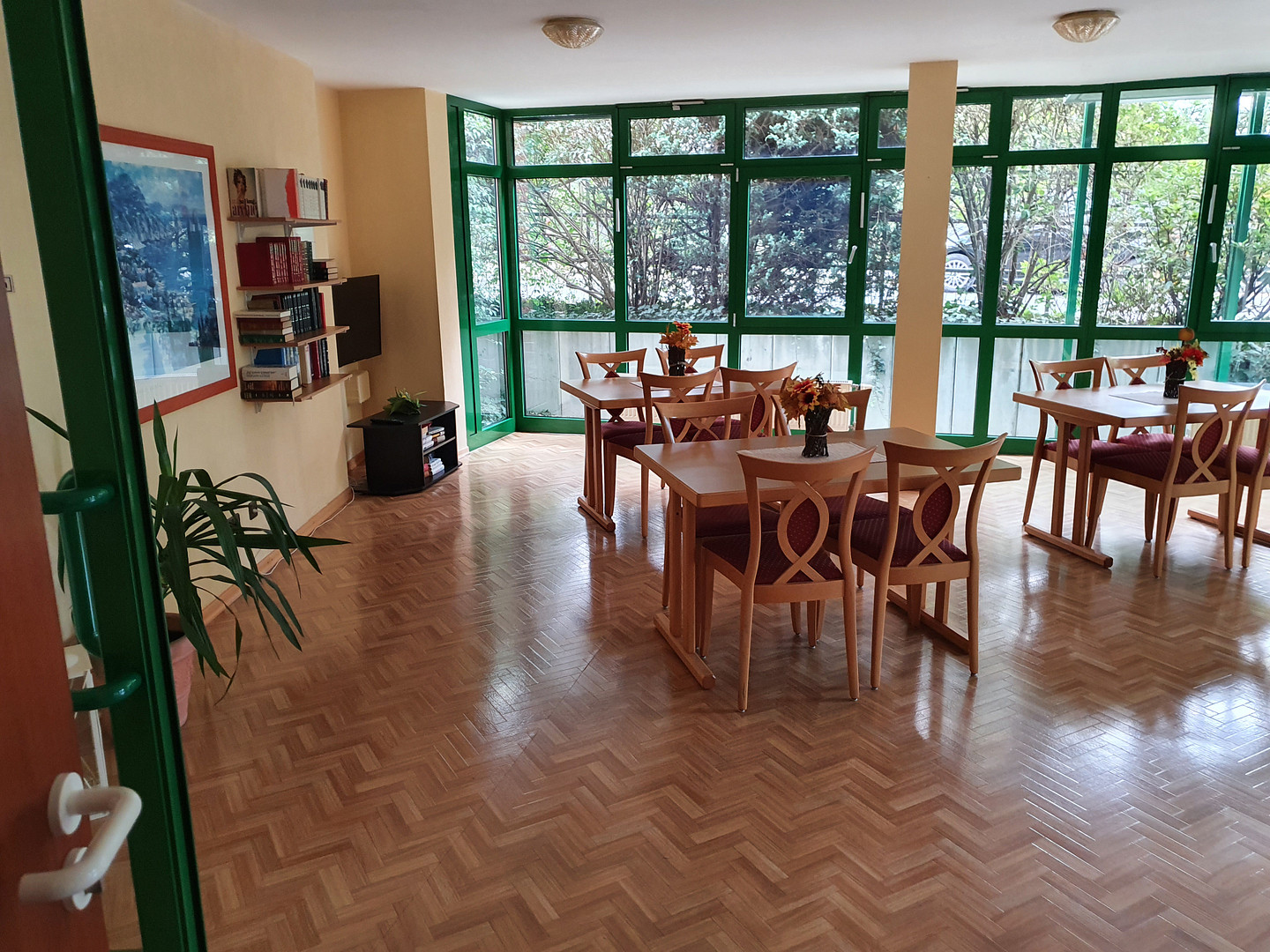 Seniorenresidenz, 1,5-Zimmer und 2-Zimmer Wohnung in Wuppertal – Rathenausstraße 1, 42277 Wuppertal(Oberbarmen) – Vorschaubild 4