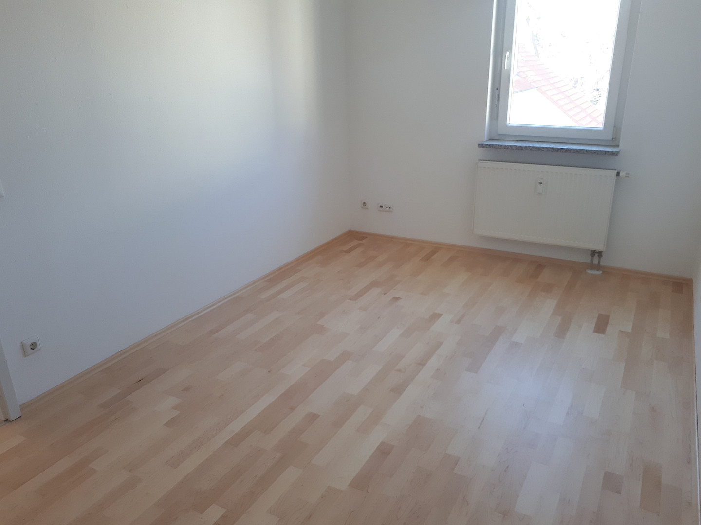 Schöne, helle, zentral gelegene 2-Zimmer-Wohnung mit Balkon – 82178 Puchheim(Puchheim-Bahnhof) – Vorschaubild 4