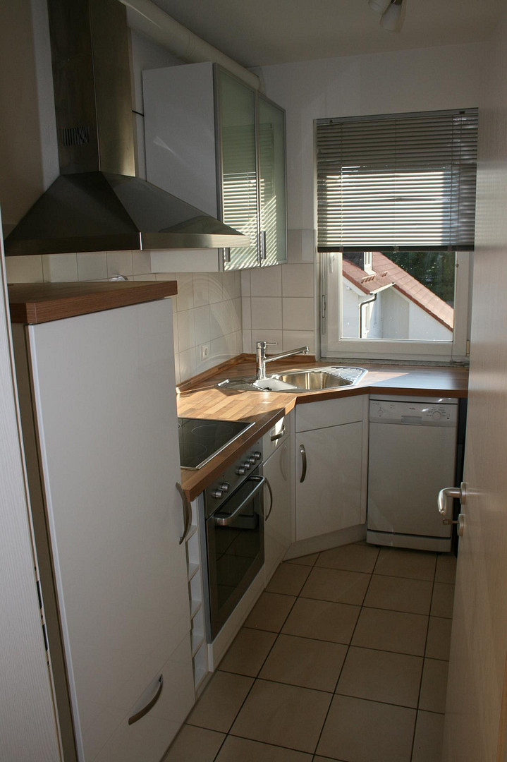 Schöne, helle, zentral gelegene 2-Zimmer-Wohnung mit Balkon – 82178 Puchheim(Puchheim-Bahnhof) – Vorschaubild 6